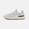 Diadora Kmaro Unisex - Trainers - Wind Gray/White -Stock X 82d00c150e364628aa167ef045a9794e