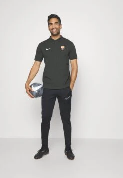 Nike Performance Fc Barcelona - Club Wear - Sequoia/Deep Royal Blue/White -Stock X 8319c31536d74f7f8fea551ddc897862