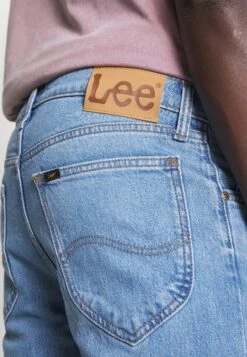 Lee Daren Zip Fly - Trousers - Worker Light -Stock X 840fb68b7c634004815405196fb926a1