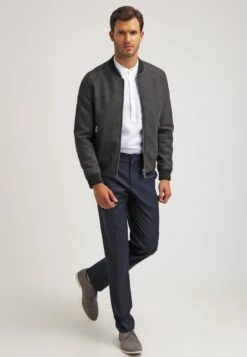 Pier One Shirt - White -Stock X 8469d982d241483da4879da14324de4f