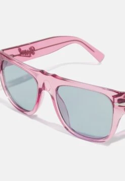 Persol X Dolce & Gabbana - Sunglasses - Trasparent Pink -Stock X 847b93e9b82a4fe69ad16dffb05c530f
