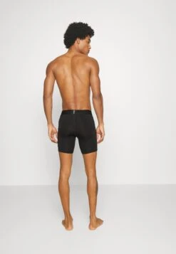 Nike Performance Leggings - Black/White -Stock X 84ba26f2effd41c59991a451b801870d