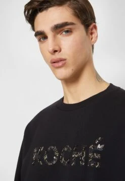 KOCHÉ Unisex - Sweatshirt - Black -Stock X 84c9bc9febf941358a4e46e3ede4f1b0
