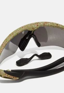 Oakley RADAR PATH UNISEX - Sunglasses - Matte Green -Stock X 86275e9e3ccf408b87b8a0bb528b833b