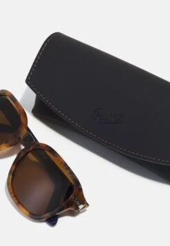 Persol Unisex - Sunglasses - Brown/Beige -Stock X 868f7692fc294f38a72a301d771c4698