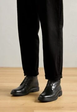 ECCO METROPOLE LONDON - Smart Lace-ups - Cognac -Stock X 86bf3e4e609b45c4b6d3f1dcfb547773