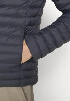 Colmar Originals Mens Jacket - Down Jacket - Navy Blue Vulcan -Stock X 874e5bd41a404a21af06acfebc51b654