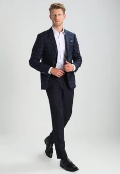 DRYKORN Maris - Formal Shirt - White -Stock X 8782ce036f5b4038ab08f937e04dd88b