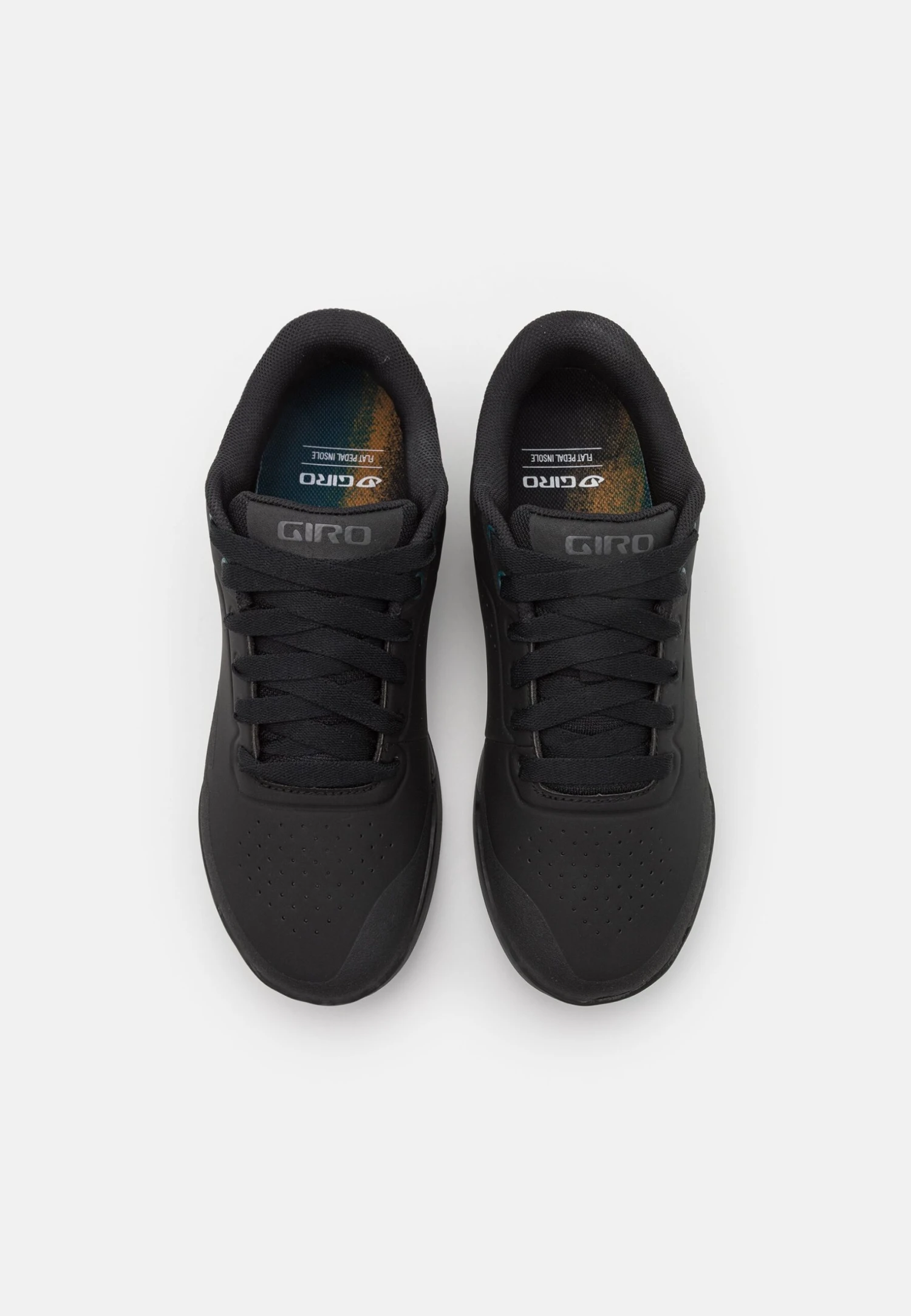 Giro Latch - Cycling Shoes - Dark Shadow 6 Giro Latch - Cycling Shoes - Dark Shadow - Image 4