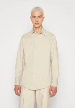 Boyfriend Shirt - Shirt - Beige -Stock X 88450e4457a44c548bb1d868d8b7639a