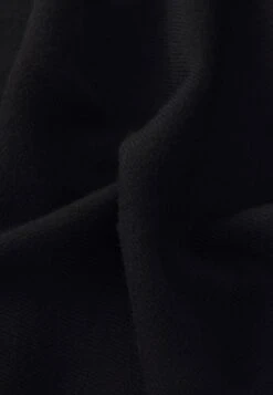 Hugo JUSTER UNISEX - Scarf - Black -Stock X 89cd31d7a1d8498e820c3802ff8e600f