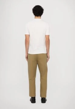 EA7 Emporio Armani TRAIN CORE TEE - Basic T-shirt - White -Stock X 8b54f0195d954e3e8cafe19f97870c0b