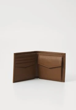 Boss NEW CROSSTOWN - Wallet - Medium Brown -Stock X 8b62adf43dff4d22b42a86e65448c65b