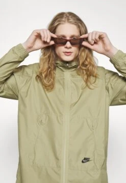 Nike Sportswear Short Coat - Neutral Olive/Black 15 Nike Sportswear Short Coat - Neutral Olive/Black -Stock X 8b67d32985a541d880965f113b21def0