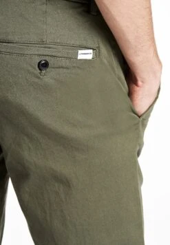 Lindbergh Superflex - Shorts - Dark Army -Stock X 8b7bec1008384516ae3e0308c211d94c