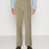 Lyle & Scott Needle Drawstring Trouser - Trousers - Khaki Smoke -Stock X 8b836fb83e4a445e936fe3355fc0f632