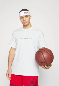 Jordan Crew - Print T-Shirt - White -Stock X 8bff4c93ab78458a9f7e00a39e389417