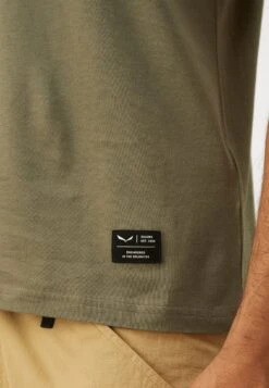 SALEWA EAGLE LOGO PATCH - Basic T-shirt - Faded Green -Stock X 8c93ab3fcaad422289faff36362ea93d