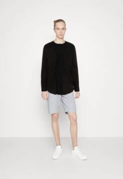 Contrast Front Panel - Shirt - Black -Stock X 8e601a4e85f74a68a253f190a5535716