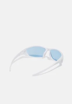 CHPO Kreuzberg Unisex - Sunglasses - White/Blue -Stock X 8f4057ddd0034e979c1dc46ee995f972