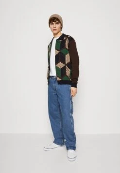 HUF Dimensions Zip - Cardigan - Chocolate -Stock X 8f85f78d31504152ba22c2339ef84f14