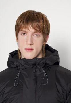 Rains Unisex - Parka - Black -Stock X 90af4cd535054190af1eb078021f8a4c