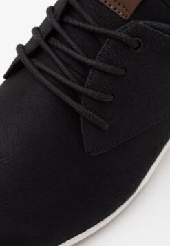 Aldo Aauwen - Casual Lace-Ups - Black -Stock X 92fd800685bd4aa6b3c4d9e24991d6e0