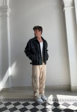 Calvin Klein Jeans Loose Pant - Cargo Trousers - Landscape -Stock X 93014d248671419e989ca299b8e02763