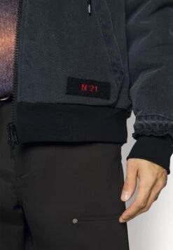 N°21 Giubbotto - Winter Coat - Grey -Stock X 932fd03775ef42b3890102a4cae07ba1