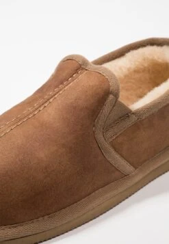 Shepherd Bosse - Slip-Ons - Antique/Cognac -Stock X 93816677d920420da0c4c0abdf4209ab