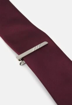 Pier One SET - Other Accessories - Bordeaux -Stock X 93906387c1d54aca81a134e1fbfaaa3c