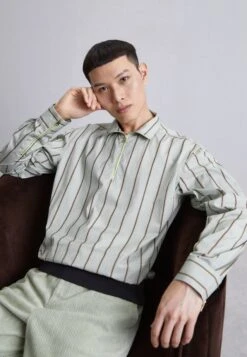 PAUL SMITH Mens Casual- Windbreaker - Offwhite