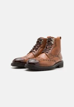 MELVIN & HAMILTON TREVOR 34 - Lace-up Ankle Boots - Crust Wood/dark Brown/rich Tan -Stock X 944cd0e1e284437bb8a9f42cfc0c11b0
