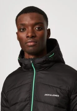 Jack & Jones Jjglobus Light Puffer - Light Jacket - Black -Stock X 94a6cb4efcec4f6f953dd08b851f7546