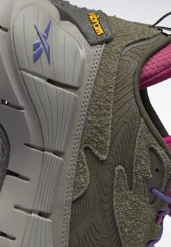 Reebok Classic Zig Kinetica 2.5 Edge - Trainers - Army Green/Boulder Grey/Semi Proud Pink -Stock X 950b292bfbe54a61a05e3de66ea3f40e