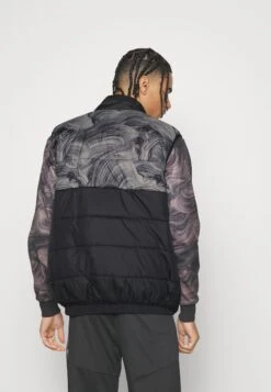 Ellesse Dolomitro Gilet - Waistcoat - Black -Stock X 951103fb3c7b466fbd44134bec068bf1