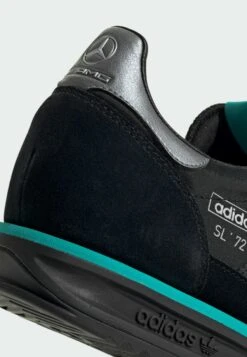 Adidas Originals AMG PETRONAS FORMULA ONE TEAM SL 72 RS - Trainers - Core Black Core Black Silver Metallic -Stock X 954c7ffdd49e4e94a771cabaaf39d76e