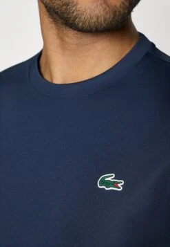 Lacoste Sport TENNIS CLASSIC - Sports T-shirt - Navy Blue -Stock X 9742a3dbef1f410486bb4ec6137b6043