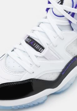 Jordan Jumpman Two Trey - High-Top Trainers - White/Dark Concord/Black -Stock X 978c19654e1d40aeb114631f8e34bd05