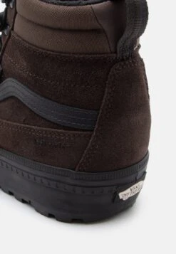 Vans MTE SK8 HI WATERPROOF INSULATED UNISEX - High-top Trainers - Brown/black -Stock X 98487210bef44ce4a7b0f4d38af89517