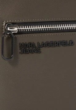Karl Lagerfeld Jeans ESSENTIAL GRAINY - Cross Body Bag - Forest Night -Stock X 986c36520946419995ee90c474fce622