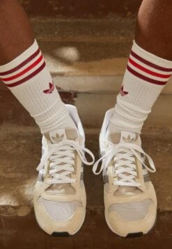 Adidas Originals Zx 500 Unisex - Trainers - Orbit/Grey Four/White -Stock X 98dc1a2b1c0e4c1388b9ca741d66288a