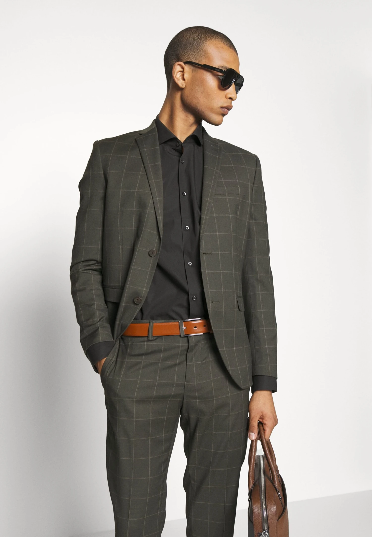 The Fashion Suit Notch - Suit - Green 9 The Fashion Suit Notch - Suit - Green - Image 7