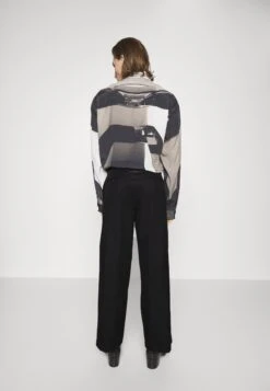 MM6 Maison Margiela Pants - Trousers - Black -Stock X 99761add66964c03b093c74728f511e9