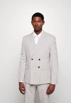 The Fashion Suit Peak- Suit - Grey -Stock X 9a77932c88b840c2854235dd23847c66