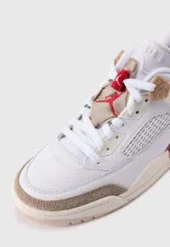 Jordan SPIZIKE LOW - Trainers - White/fire Red/desert -Stock X 9b674865de3f40db8da3f73c014951a7