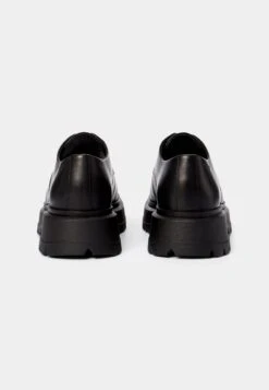 Vagabond Jeff - Lace-Ups - Black -Stock X 9b68e0c084274416a3b5262ea2aab278