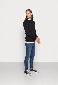 Jack & Jones Ebasic Crew Neck Noos - Jumper - Black -Stock X 9ba80bbe10044707ae5c096d14a3be7a