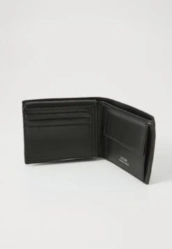 Guess TORINO BIFOLD DOUBLE - Wallet - Black -Stock X 9baf0d178d1f42c6b09bb99a2a5e3668