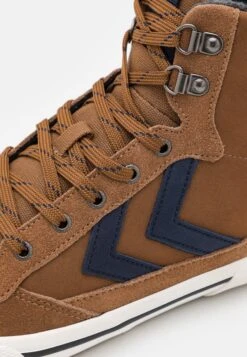 Hummel Stadil Winter - High-Top Trainers - Brown 13 Hummel Stadil Winter - High-Top Trainers - Brown -Stock X 9c9edbffed2644a082a759701adad7e2